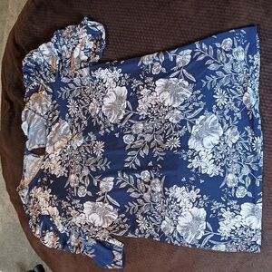 Business + Business Casual Half Sleeve Top